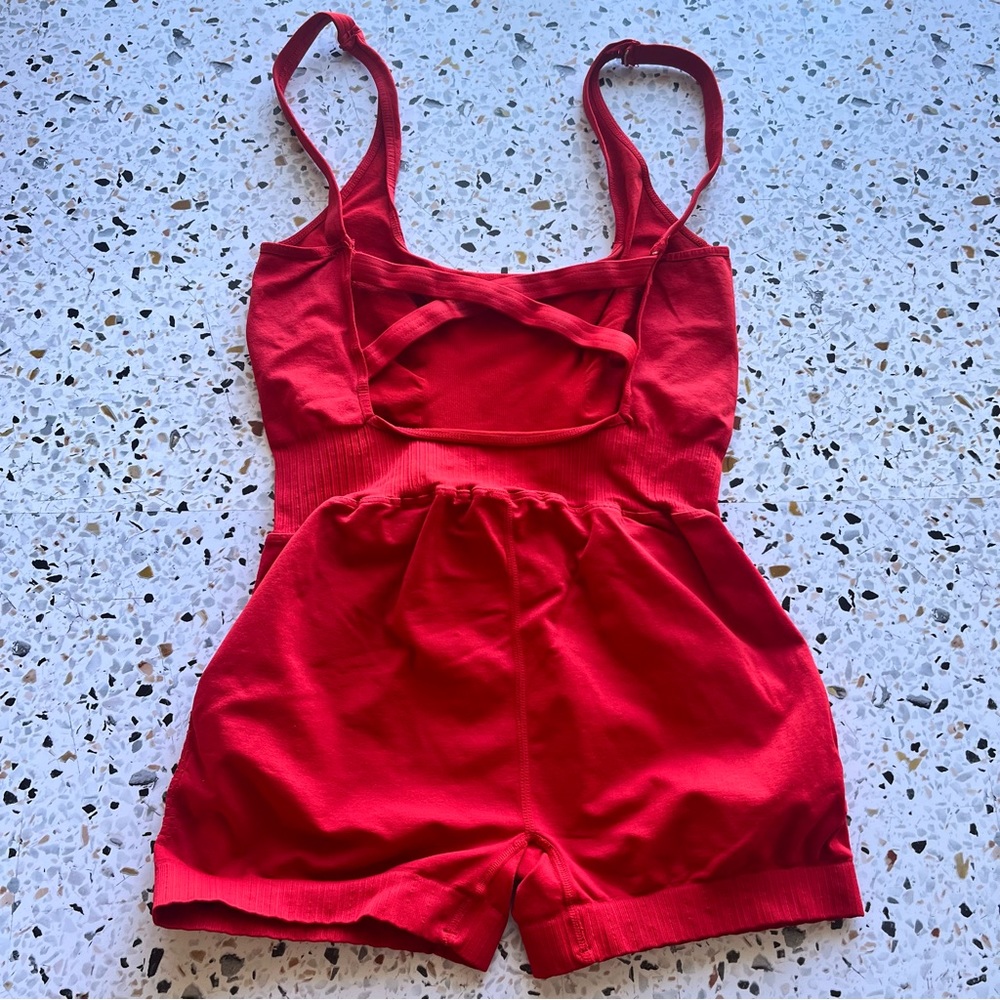 Free People Good Karma RUNSIE Cherry Crush New!! M/L - Picture 5 of 6
